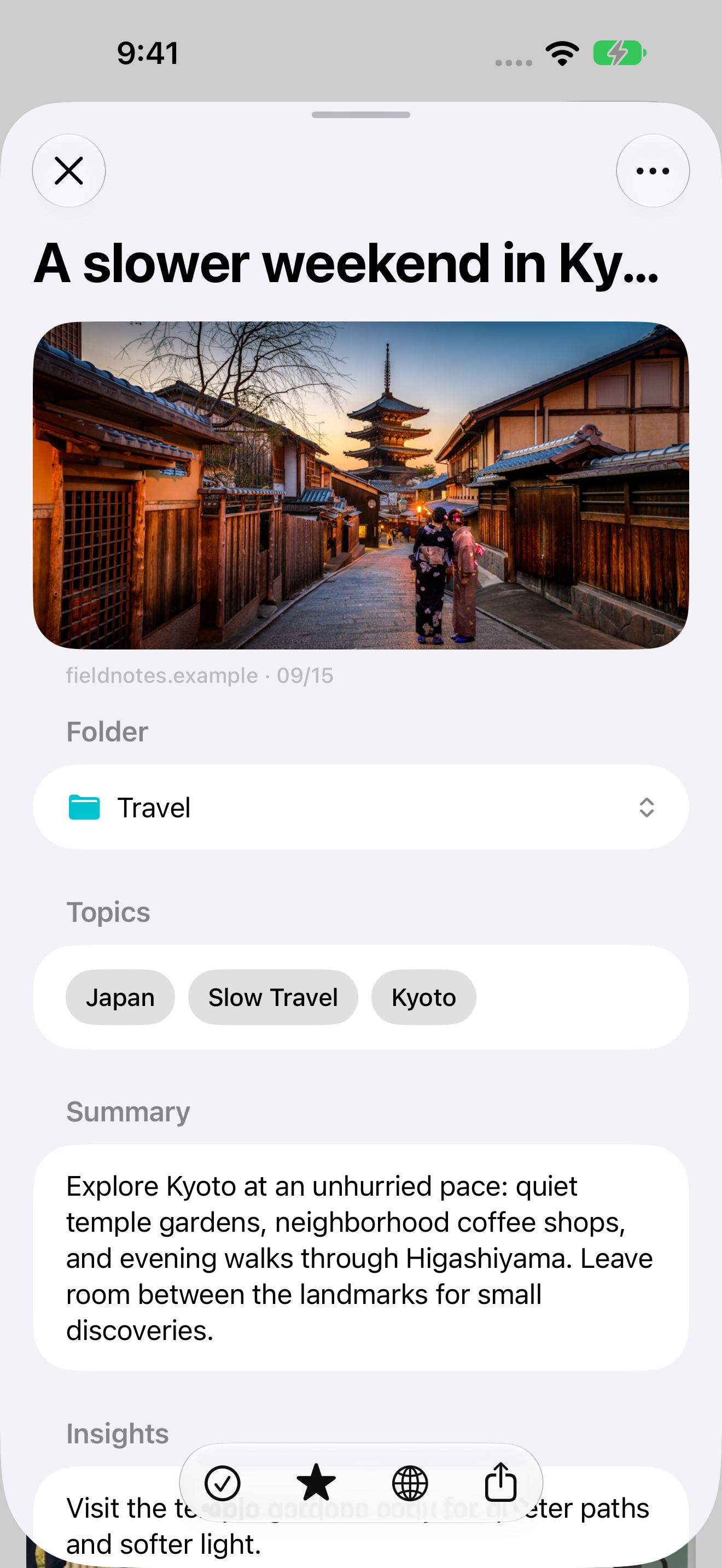 A saved Kyoto article with travel topics and an Apple Intelligence summary.
